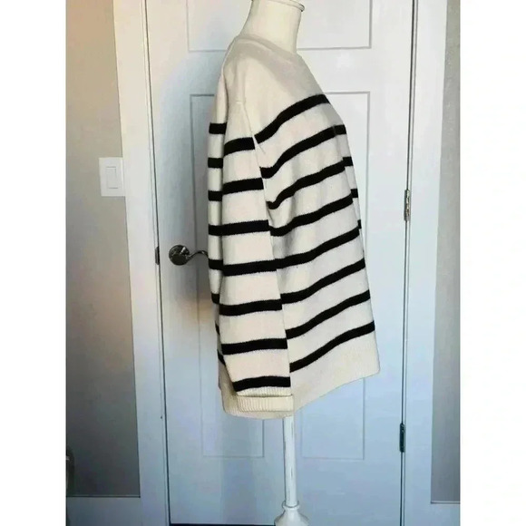 J. Crew Women's 100% Merino Wool Crewneck Sweater Super Soft Size L - Picture 5 of 9